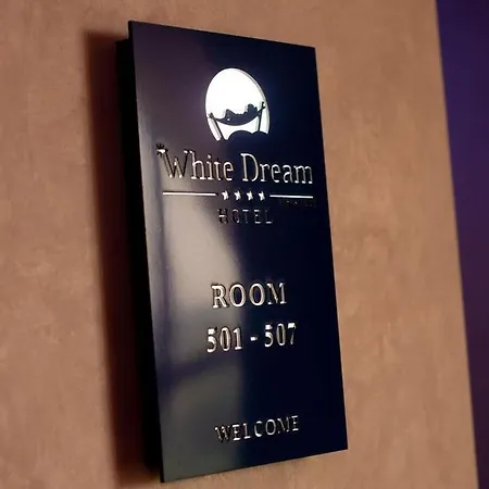 Hotel White Dream 4*