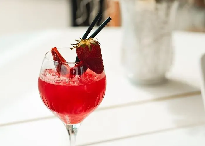 White Dream 4* Tirana