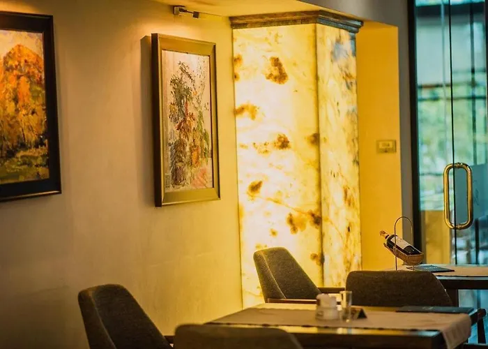 White Dream 4* Tirana