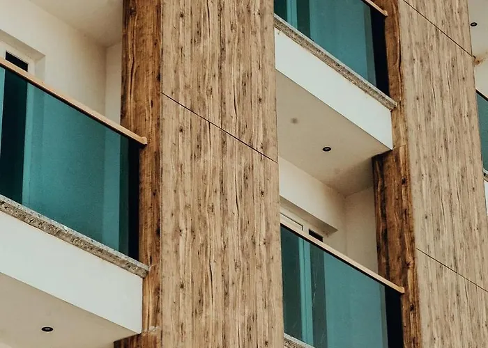 White Dream 4* Tirana